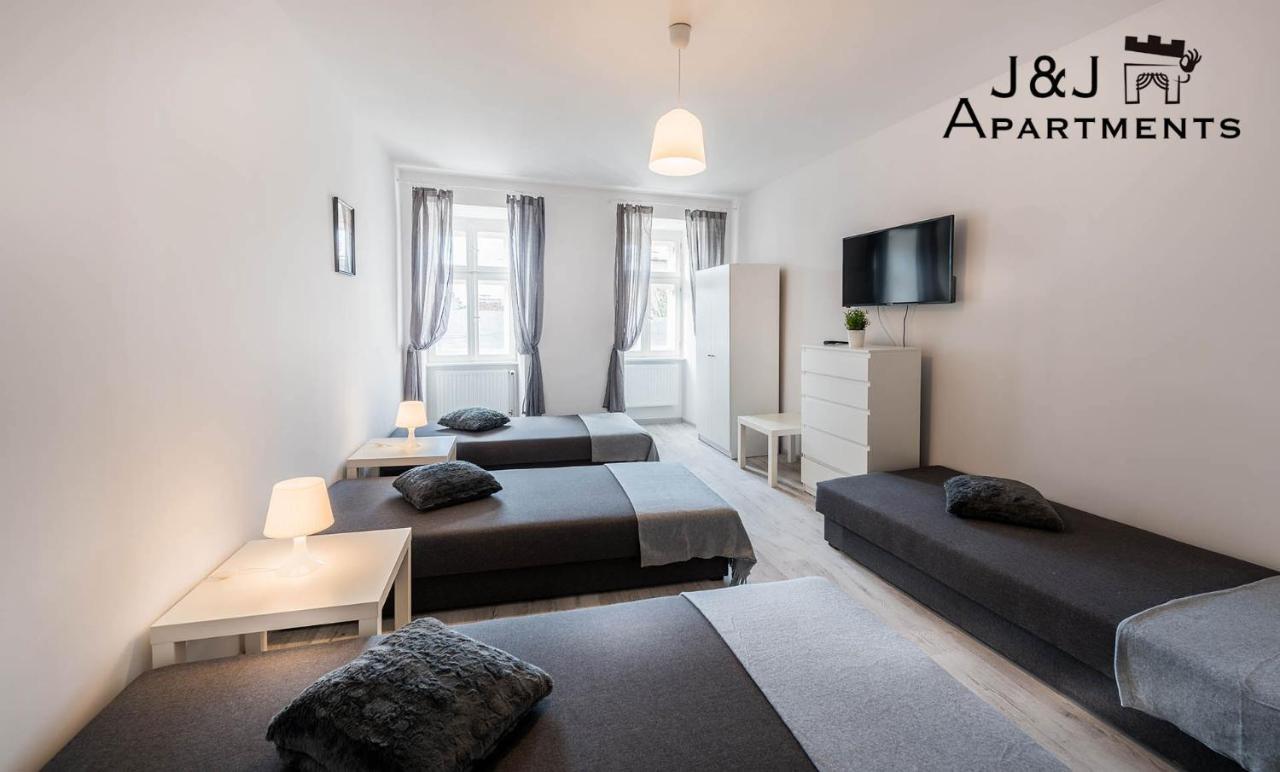 J&J Apartments Lazienna 30 - 12 Torun Exterior photo