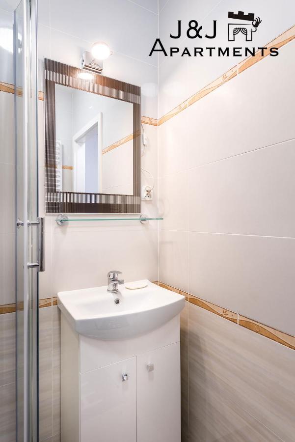 J&J Apartments Lazienna 30 - 12 Torun Exterior photo